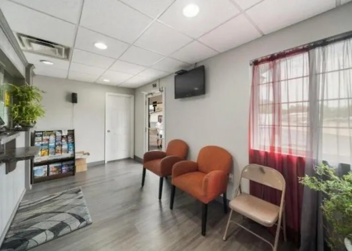 Deluxe Inn Miami Ok