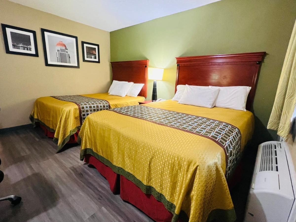 Deluxe & By Oyo Ok Motel 2*